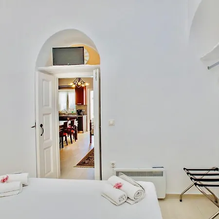 Renthousetinos *
