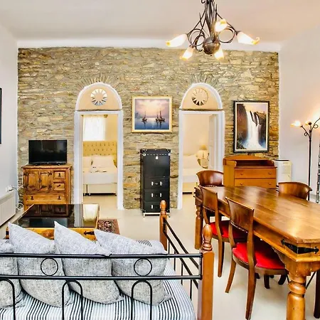 Renthousetinos Holiday home *