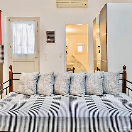 Holiday home Renthousetinos Tinos